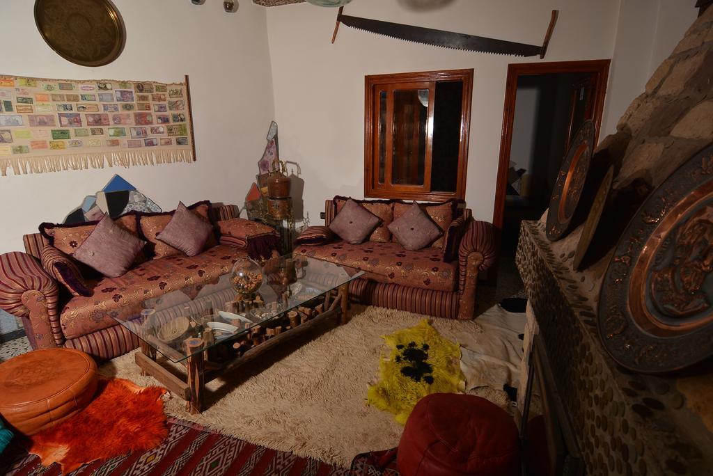 Timoulilt Maison D'Hotes Ait Bou Izryane B&B 외부 사진